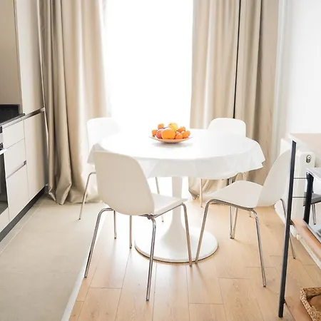 Apartment с терасой и видом на золотой рог *